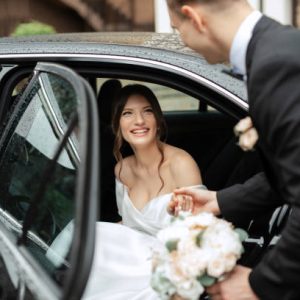 Wedding Luxury Sedan Chauffeur (Hourly)